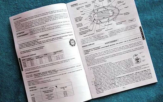 Le manuel de l'utilisateur. Le manuel de l'utilisateur.