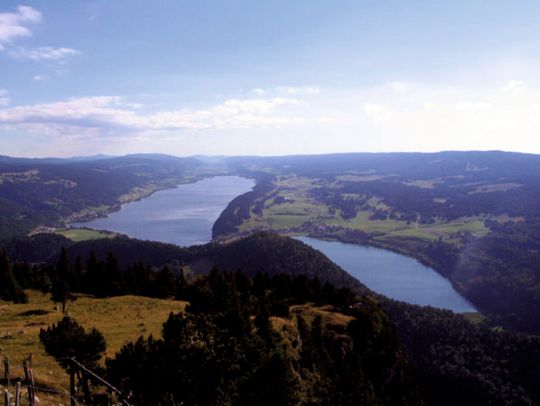La Vallée de Joux et son lac. La Vallée de Joux et son lac.