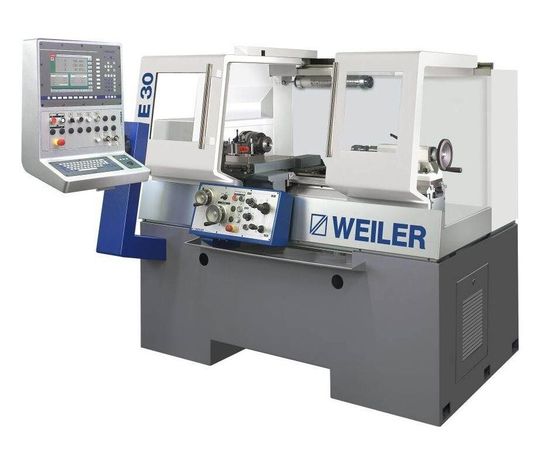 Die E30 wird in der Halle E0, Stand 100 in der Sonderschau zu sehen sein. Die E30 wird in der Halle E0, Stand 100 in der Sonderschau zu sehen sein.