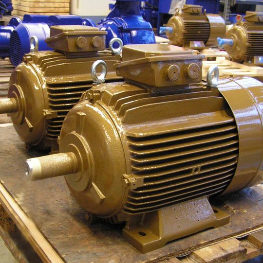 Die Produktion des IE4-Supreme-Motors von KSB ist Ende März 2012 im Werk in Halle an der Saale angelaufen.