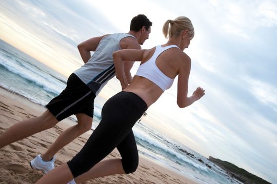 Bild 1 | Vitalfunktionen: Das Überwachen der Herzfrequenz sorgt für langfristigen Trainingserfolg, ohne die Gesundheit zu gefährden Bild 1 | Vitalfunktionen: Das Überwachen der Herzfrequenz sorgt für langfristigen Trainingserfolg, ohne die Gesundheit zu gefährden