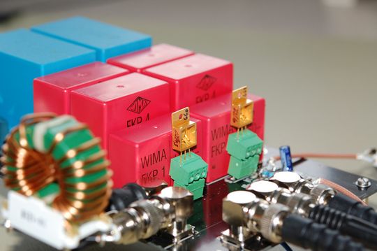 Galliumnitrid auf dem Prüfstand: die Ergebnisse der Tests sind vielversprechend. Galliumnitrid auf dem Prüfstand: die Ergebnisse der Tests sind vielversprechend.