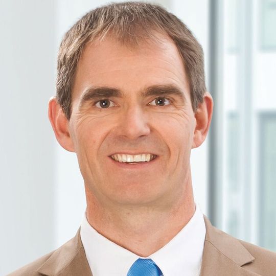 Prof. Dr.-Ing. Martin Bastian, Institutsdirektor am Kunststoff-Zentrum SKZ.