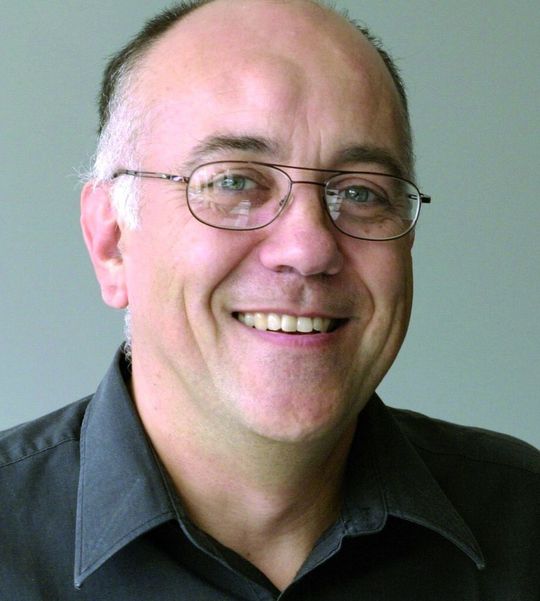 Bild 1 | Ein Vorzug des "Orthotec Innovation Investment Hub": „Es besteht die Möglichkeit, mit den potenziellen Partnern aus Industrie und Wirtschaft vor Ort zu diskutieren“, so Yves-Alain Ratron, Direktor Global Research bei Tornier Bild 1 | Ein Vorzug des "Orthotec Innovation Investment Hub": „Es besteht die Möglichkeit, mit den potenziellen Partnern aus Industrie und Wirtschaft vor Ort zu diskutieren“, so Yves-Alain Ratron, Direktor Global Research bei Tornier