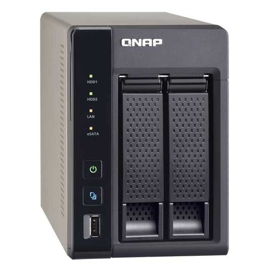 Im 2-Bay-Einstiegsmodell TS-269L arbeitet ein Dual-Core-Atom-Prozessor, der mit 1,86 Gigahertz getaktet ist. Im 2-Bay-Einstiegsmodell TS-269L arbeitet ein Dual-Core-Atom-Prozessor, der mit 1,86 Gigahertz getaktet ist.