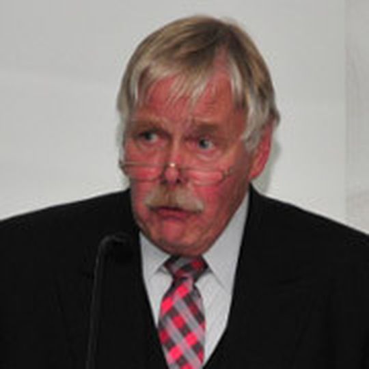 Georg Petersen begrüßte die rund 200 Teilnehmer der Ausbildertagung. Georg Petersen begrüßte die rund 200 Teilnehmer der Ausbildertagung.