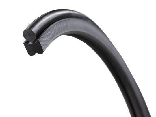 Rotordichtung Typ R09 aus S-Ecopur mit inkorporiertem Gleitschmierstoff. Rotordichtung Typ R09 aus S-Ecopur mit inkorporiertem Gleitschmierstoff.