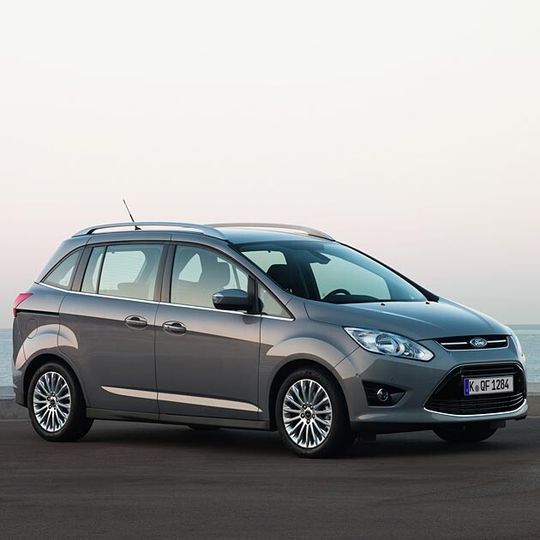 Ab sofort ist der C-Max von Ford auch mit dem Dreizylinder-Eco-Boost-Motor verfügbar. Ford teilte am 24. September den Produktionsstart der beiden Modelle C-Max und Grand C-Max mit dem Triebwerk mit. Ab sofort ist der C-Max von Ford auch mit dem Dreizylinder-Eco-Boost-Motor verfügbar. Ford teilte am 24. September den Produktionsstart der beiden Modelle C-Max und Grand C-Max mit dem Triebwerk mit.
