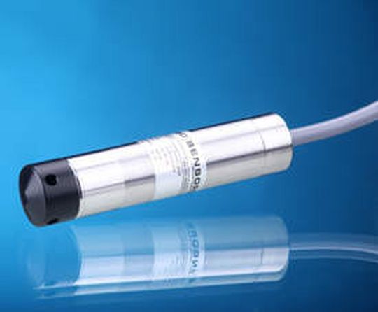 Die Edelstahl-Tauchsonde LMP 307T von BD Sensors ist für Wasser, Kraftstoffe, Öle und alle dünnflüssigen, nicht aggresiven Medien geeignet. Die Edelstahl-Tauchsonde LMP 307T von BD Sensors ist für Wasser, Kraftstoffe, Öle und alle dünnflüssigen, nicht aggresiven Medien geeignet.