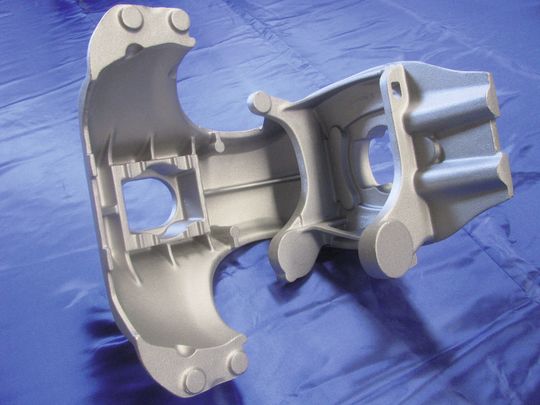 Aluminiumsandgusstechnik mit grünem Sand Aluminiumsandgusstechnik mit grünem Sand