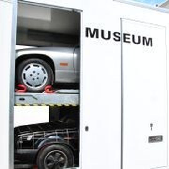 Das Fahrzeuglager des Porsche-Museums zieht an zentrale Stelle um. Das Fahrzeuglager des Porsche-Museums zieht an zentrale Stelle um.
