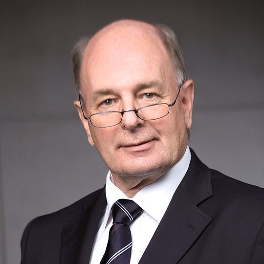 Dr. Michael Thiemann, Vorsitzender der Geschäftsführung von ThyssenKrupp Uhde: „Mit der Düngemittel-Anlage in Iowa werden wir das nächste Kapitel unserer Erfolgsgeschichte mit OCI schreiben und nach Ägypten und Algerien auch in die Vereinigten Staaten gehen.“