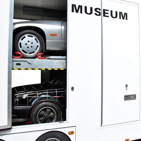 Das Fahrzeuglager des Porsche-Museums zieht an eine zentrale Stelle um. Das Fahrzeuglager des Porsche-Museums zieht an eine zentrale Stelle um.