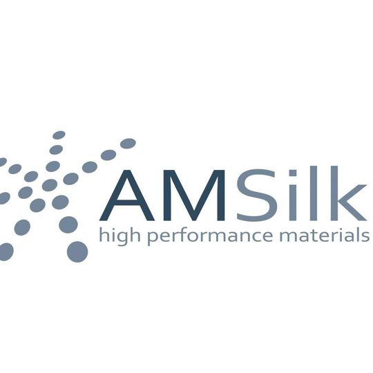Amsilk validiert den Produktionsprozess für die industrielle Herstellung von Spinnenseide und erweitert das Team um Mathias Woker als neuen CBO.