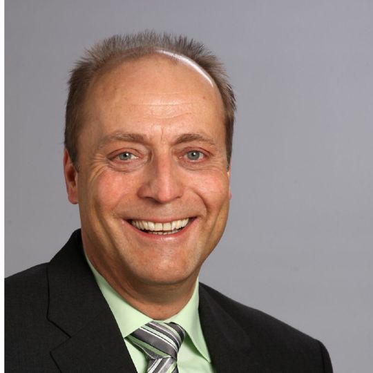 Die MBtech Group hat mit Harald Keller einen neuen Geschäftsführer. Er ist ab Anfang 2013 zuständig für das operative Geschäft des Unternehmens sowie für die deutschen AKKAGesellschaften.