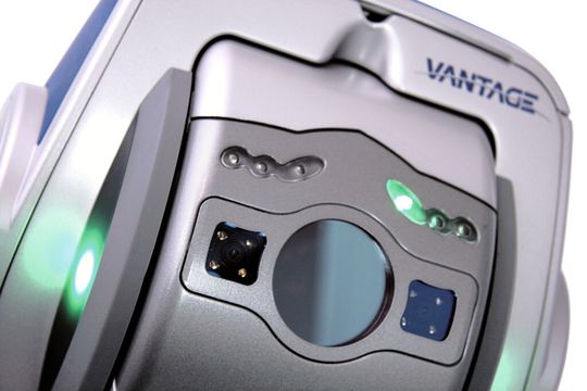 Der Faro Laser Tracker Vantage: verbesserte Produktivität und Reichweite. Der Faro Laser Tracker Vantage: verbesserte Produktivität und Reichweite.