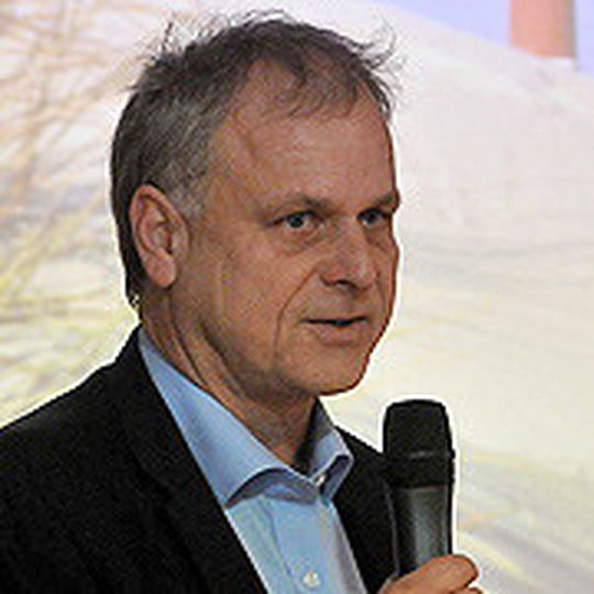 Landesverbandspräsident Rolf-Dieter Fröhling begrüßte die Nachwuchskräfte des Kfz-Gewerbes auf Sylt.