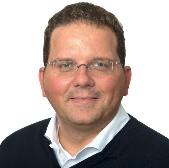 Untersuchte die Wirkung von Oxytocin auf die soziale Distanz zwischen Männern und Frauen: Privatdozent Dr. Dr. med. René Hurlemann. Untersuchte die Wirkung von Oxytocin auf die soziale Distanz zwischen Männern und Frauen: Privatdozent Dr. Dr. med. René Hurlemann.