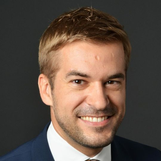Der diplomierte Bauingenieur und Wirtschaftsingenieur Moritz Heißenberg bekleidet bei Prologis die neu geschaffene Position des Director Leasing Officer Germany. Der diplomierte Bauingenieur und Wirtschaftsingenieur Moritz Heißenberg bekleidet bei Prologis die neu geschaffene Position des Director Leasing Officer Germany.