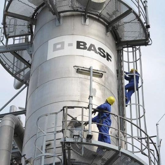 BASF to invest in Chattanooga plant to strengthen the company´s position as a supplier of emulsion polymers. BASF to invest in Chattanooga plant to strengthen the company´s position as a supplier of emulsion polymers.
