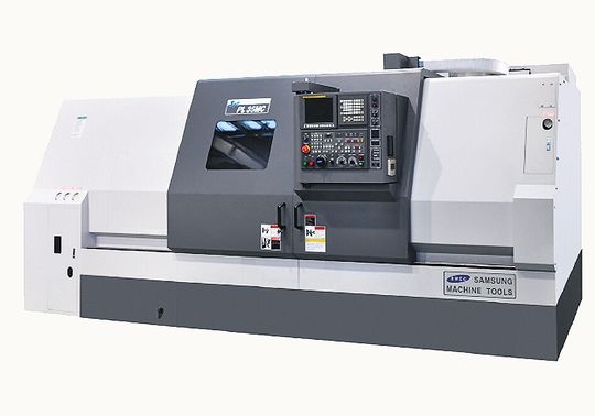 Drehmaschine PL-2000SY von Samsung mit Fanuc-Steuerung 18i-TB. Drehmaschine PL-2000SY von Samsung mit Fanuc-Steuerung 18i-TB.