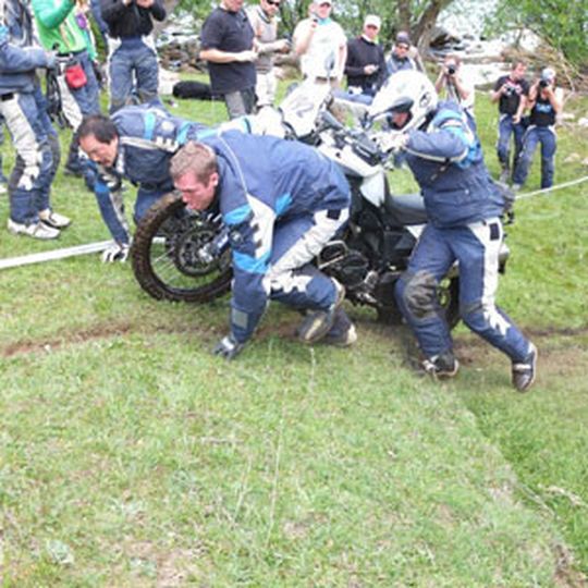 Die GS-Trophy 2012 – der zweite Tag. Die GS-Trophy 2012 – der zweite Tag.