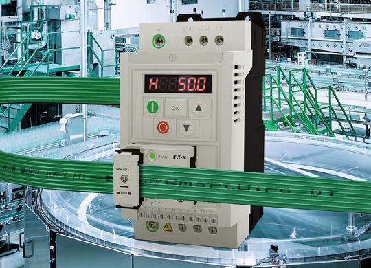 Frequenzumrichter decken in zwei Ausführungen innerhalb der Baureihe Leistungen von 0,37 bis 250 kW ab. Frequenzumrichter decken in zwei Ausführungen innerhalb der Baureihe Leistungen von 0,37 bis 250 kW ab.