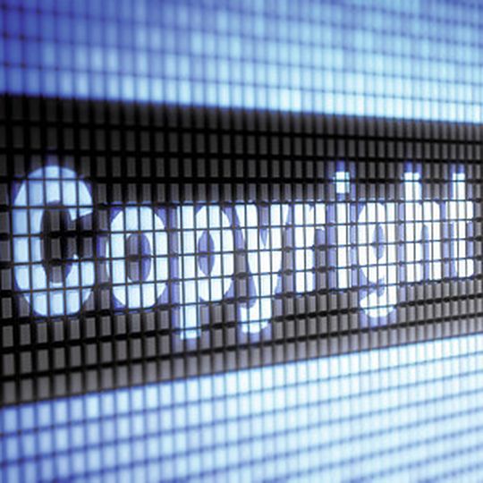 Die Weitergabe von Online- oder Druckwerken ohne Rücksicht auf eventuelle Urheberrechte kann schnell zu Schadensersatzforderungen in signifikanter Höhe führen. Die Weitergabe von Online- oder Druckwerken ohne Rücksicht auf eventuelle Urheberrechte kann schnell zu Schadensersatzforderungen in signifikanter Höhe führen.