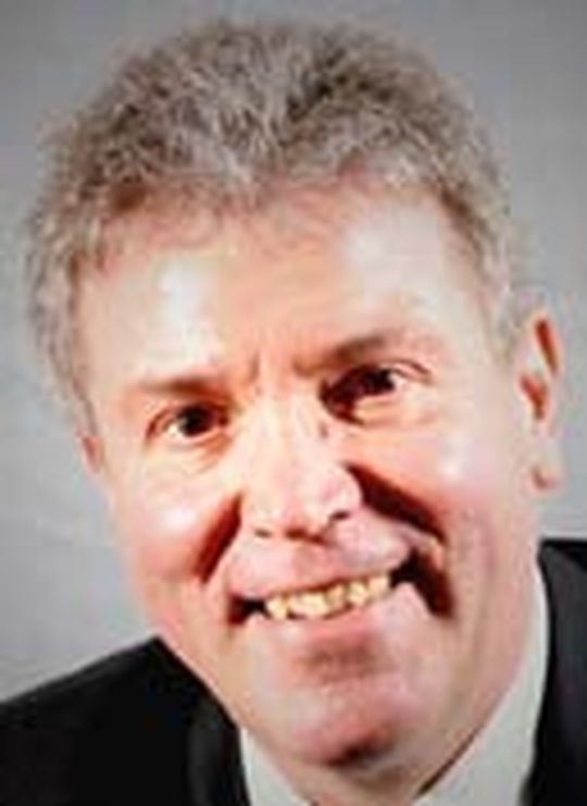 Peter Hermann Maier hat im Oktober 2012 die Leitung von Fuji Electric Europe übernommen.