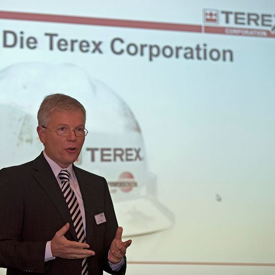 Dr. Martin Habert: „Wir arbeiten mit renommierten Herstellern zusammen.“ Dr. Martin Habert: „Wir arbeiten mit renommierten Herstellern zusammen.“