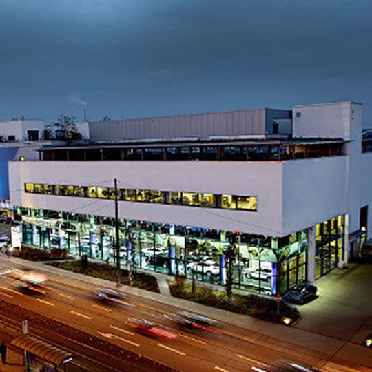 BMW-Automag legte 2012 bei den Verkaufszahlen um 17 Prozent zu. BMW-Automag legte 2012 bei den Verkaufszahlen um 17 Prozent zu.