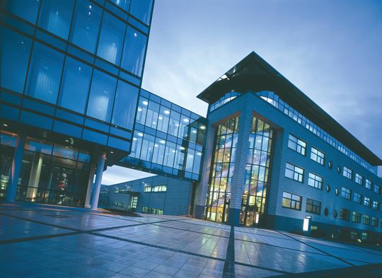 Vom Headquarter in Bad Oeynhausen steuert die Balda-Gruppe künftig die beiden operativen Segmente Balda Medical und Balda Technical Vom Headquarter in Bad Oeynhausen steuert die Balda-Gruppe künftig die beiden operativen Segmente Balda Medical und Balda Technical