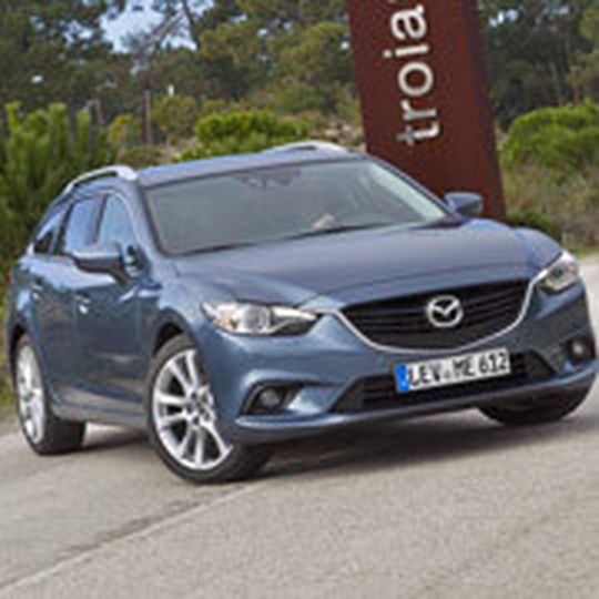 Der neue Mazda 6 feiert am 2. Februar im Handel Premiere. Der neue Mazda 6 feiert am 2. Februar im Handel Premiere.