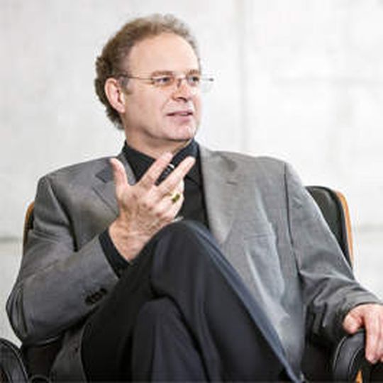 Interview mit Dieter K. Müller zur Werbewirkung im Social Media Bereich. Interview mit Dieter K. Müller zur Werbewirkung im Social Media Bereich.