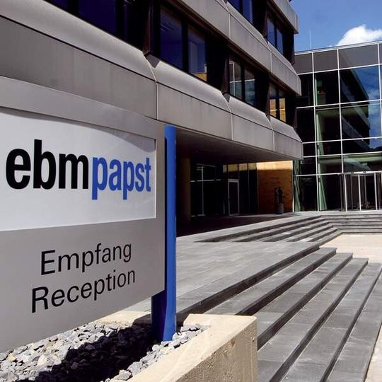 Bereits seit dem Jahr 2010 sind die Energiescouts bei Ebm-Papst unterwegs und suchen nach Energiesparpotenzialen.