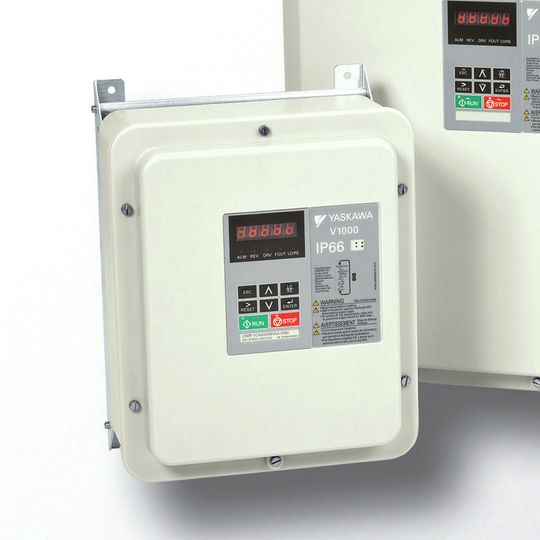 Kompakte Lösung: Wo Permanent-Magnetmotoren zu steuern sind, kommen Frequenzumrichter zum Einsatz. Kompakte Lösung: Wo Permanent-Magnetmotoren zu steuern sind, kommen Frequenzumrichter zum Einsatz.
