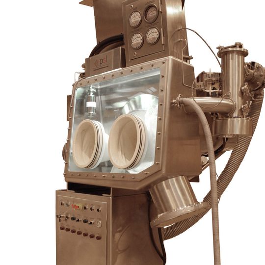 PSL's SlurryBox for dispensing, weighing, vessel charging and catalyst recovery PSL's SlurryBox for dispensing, weighing, vessel charging and catalyst recovery