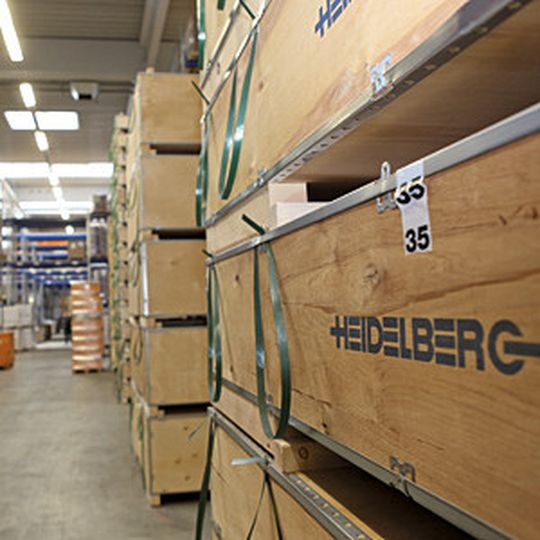 Die Druckexperten von Heidelberg vertrauen ihre Supply Chain dem Logistikdienstleister Fritz-Gruppe an. Die Druckexperten von Heidelberg vertrauen ihre Supply Chain dem Logistikdienstleister Fritz-Gruppe an.