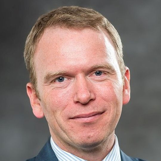 Jeroen Eijsink verantwortet als CEO seit dem 1. März 2013 den für DHL Freight wichtigen deutschen Markt. Jeroen Eijsink verantwortet als CEO seit dem 1. März 2013 den für DHL Freight wichtigen deutschen Markt.