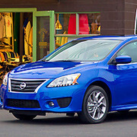 Nissan vertreibt die Mittelklasse-Limousine Sentra nur außerhalb Europas. Nissan vertreibt die Mittelklasse-Limousine Sentra nur außerhalb Europas.