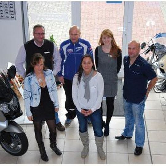 „Ich hab das geilste Team der Welt“ meint Guido Möller (rechts). „Ich hab das geilste Team der Welt“ meint Guido Möller (rechts).