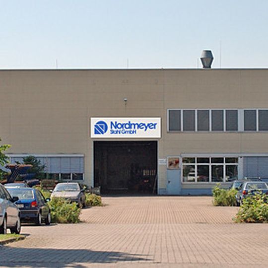 Die neu gegründete Nordmeyer Stahl GmbH ist nun eine 100%ige Tochter des Berliner Motorenherstellers Menzel Elektromotoren. Die neu gegründete Nordmeyer Stahl GmbH ist nun eine 100%ige Tochter des Berliner Motorenherstellers Menzel Elektromotoren.