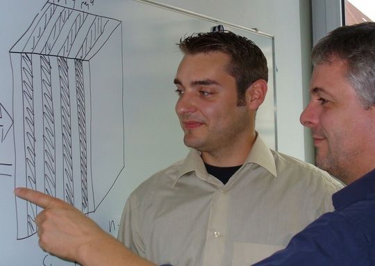 Prof. Dr. Martin Koch (r.) und tcl-Mitglied Norman Krumbholz Prof. Dr. Martin Koch (r.) und tcl-Mitglied Norman Krumbholz