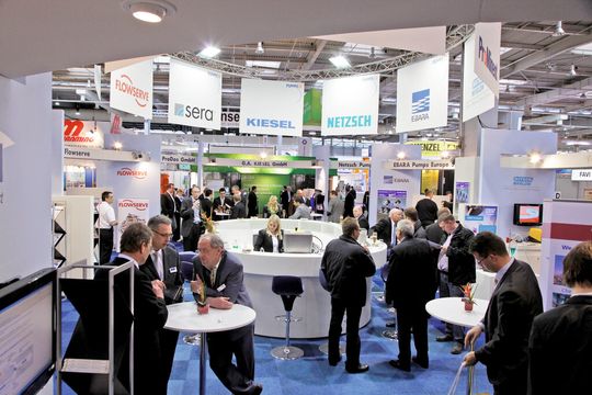 Seit dem Start des Pumpenplatzes im Jahr 2011 haben sich die Zahl der Aussteller (25) und auch der belegte Platz (500 m²) mehr als verdoppelt. Seit dem Start des Pumpenplatzes im Jahr 2011 haben sich die Zahl der Aussteller (25) und auch der belegte Platz (500 m²) mehr als verdoppelt.