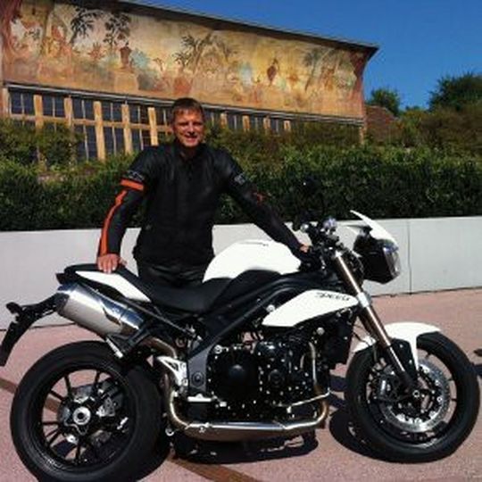 Stephan Maderner on the road mit der Triumph Speed Triple. Stephan Maderner on the road mit der Triumph Speed Triple.