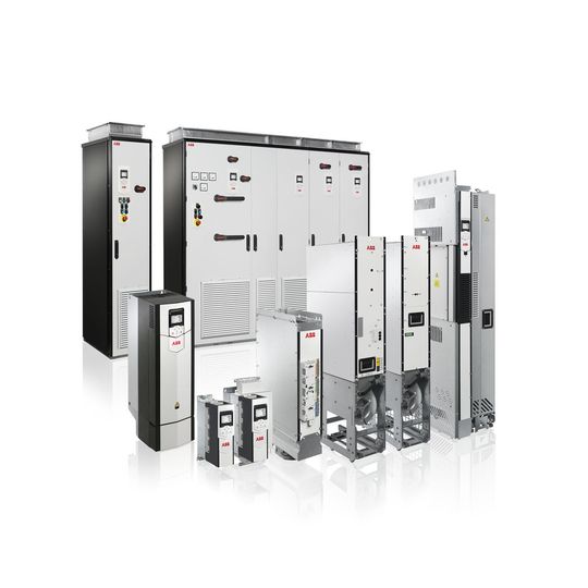 Die Industrial-Drive-Serie ACS880. Die Industrial-Drive-Serie ACS880.