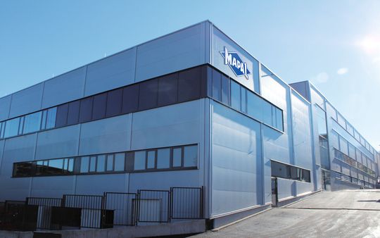 Mapal investierte aufgrund der guten Nachfrage 15 Mio. Euro in die Erweiterung der Produktionskapazitäten. Mapal investierte aufgrund der guten Nachfrage 15 Mio. Euro in die Erweiterung der Produktionskapazitäten.