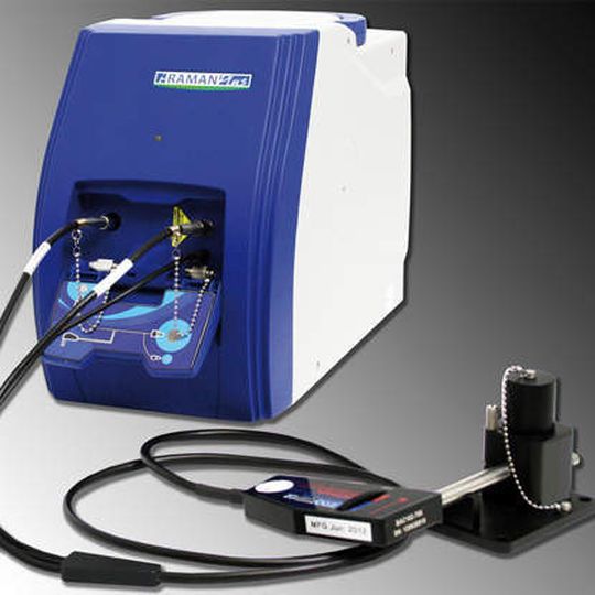 Polytec hat das neue Raman-Spektrometer i-Raman Plus für den mobilen Einsatz vorgestellt. Polytec hat das neue Raman-Spektrometer i-Raman Plus für den mobilen Einsatz vorgestellt.