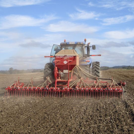 Die neue modulare Steuerung von Jetter eignet sich besonders für die Automatisierung von Maschinen im Agrarbereich. Die neue modulare Steuerung von Jetter eignet sich besonders für die Automatisierung von Maschinen im Agrarbereich.
