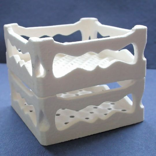 Keramische Sinterträger für das MIM-Verfahren (Metal Injection Moulding) liefert WZR jetzt auch formoptimiert und kundenspezifisch abgestimmt. Keramische Sinterträger für das MIM-Verfahren (Metal Injection Moulding) liefert WZR jetzt auch formoptimiert und kundenspezifisch abgestimmt.
